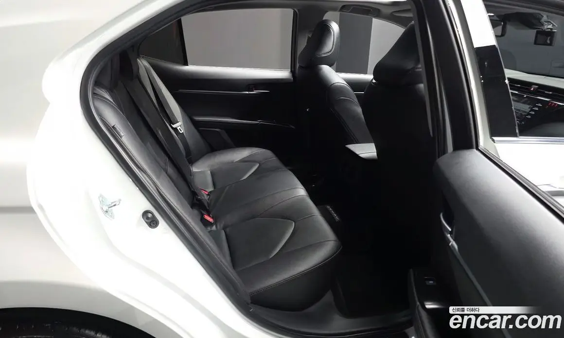 Toyota Camry 2019 2.5 автомат (гидро), фото 12 Toyota Camry 2019 2.5 автомат (гидро), фото 12