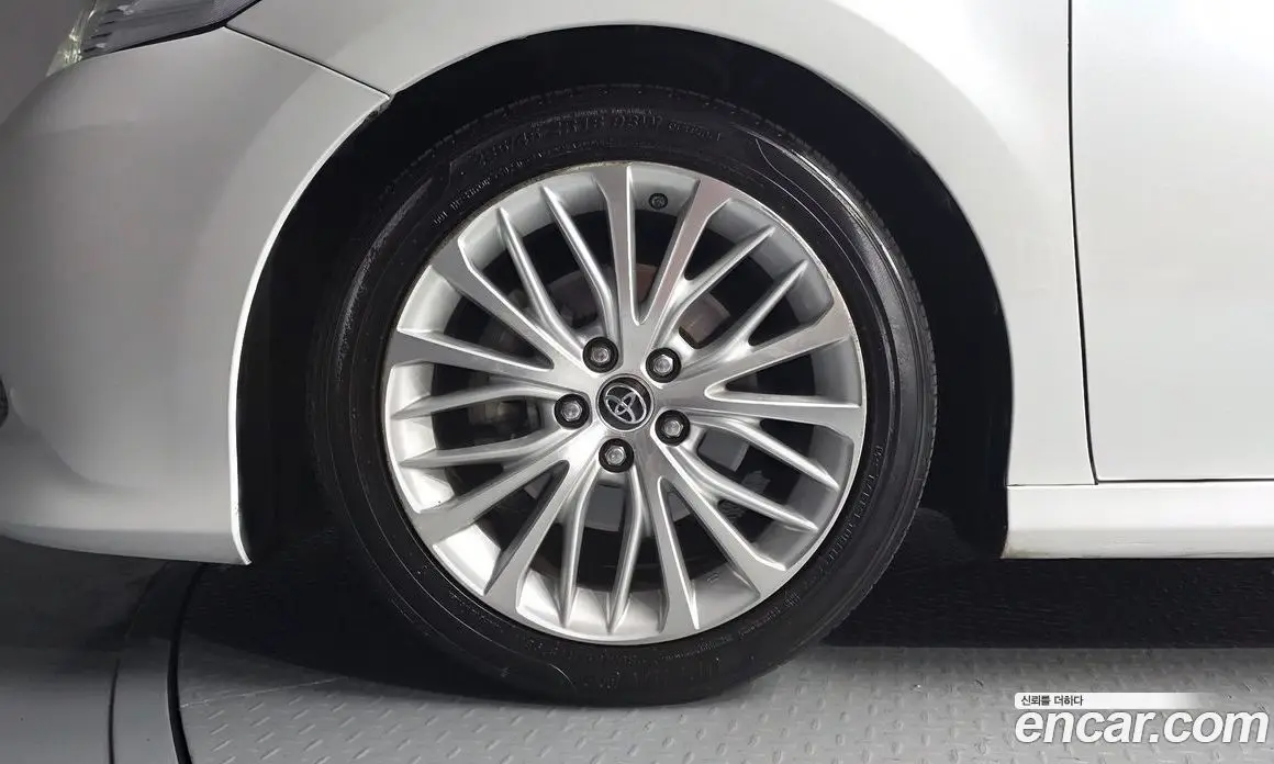 Toyota Camry 2019 2.5 автомат (гидро), фото 5 Toyota Camry 2019 2.5 автомат (гидро), фото 5
