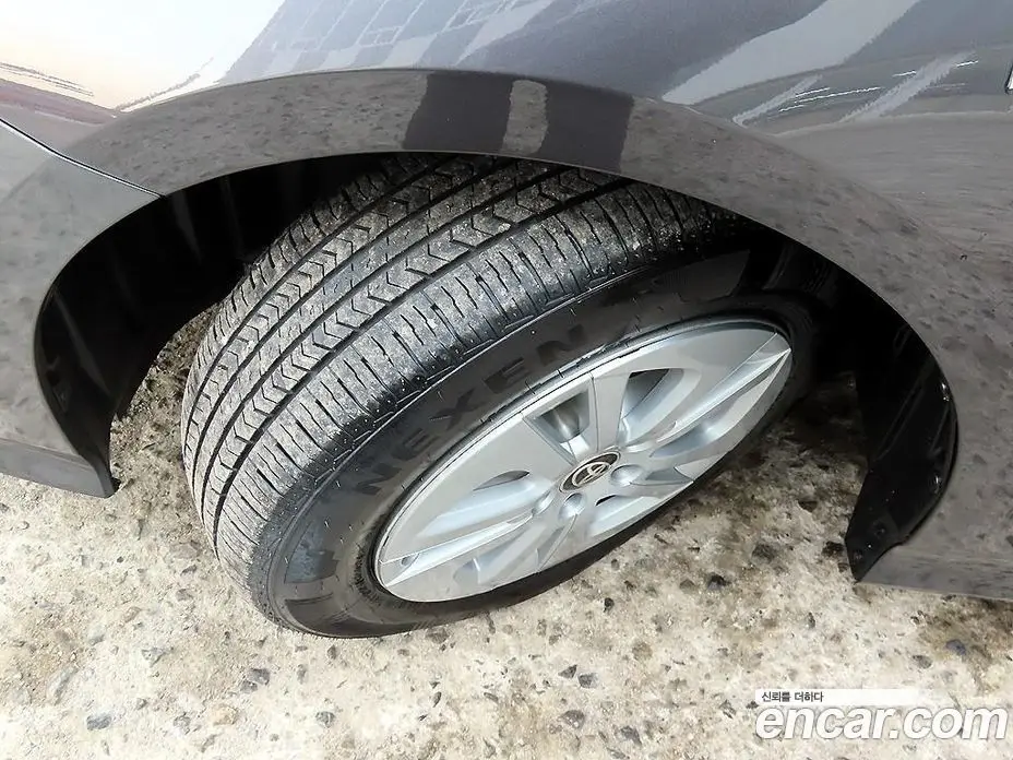 Toyota Prius 2018 1.8 автомат (гидро), фото 20 Toyota Prius 2018 1.8 автомат (гидро), фото 20