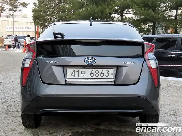 Toyota Prius 2018 1.8 автомат (гидро), миниатюра 4 Toyota Prius 2018 1.8 автомат (гидро), миниатюра 4