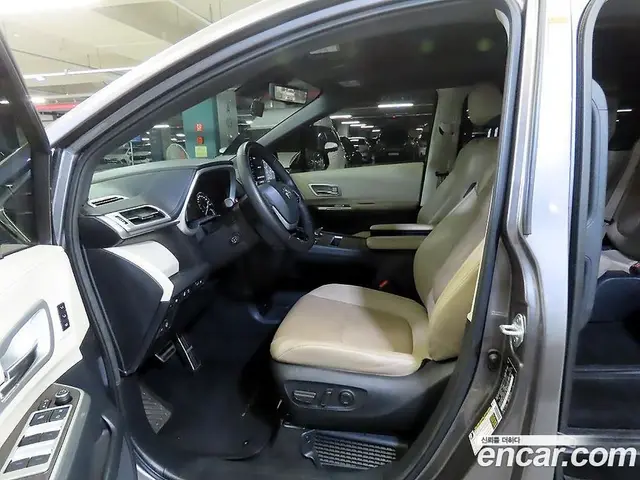 Toyota Sienna 2021 2.5 автомат (гидро), миниатюра 6 Toyota Sienna 2021 2.5 автомат (гидро), миниатюра 6