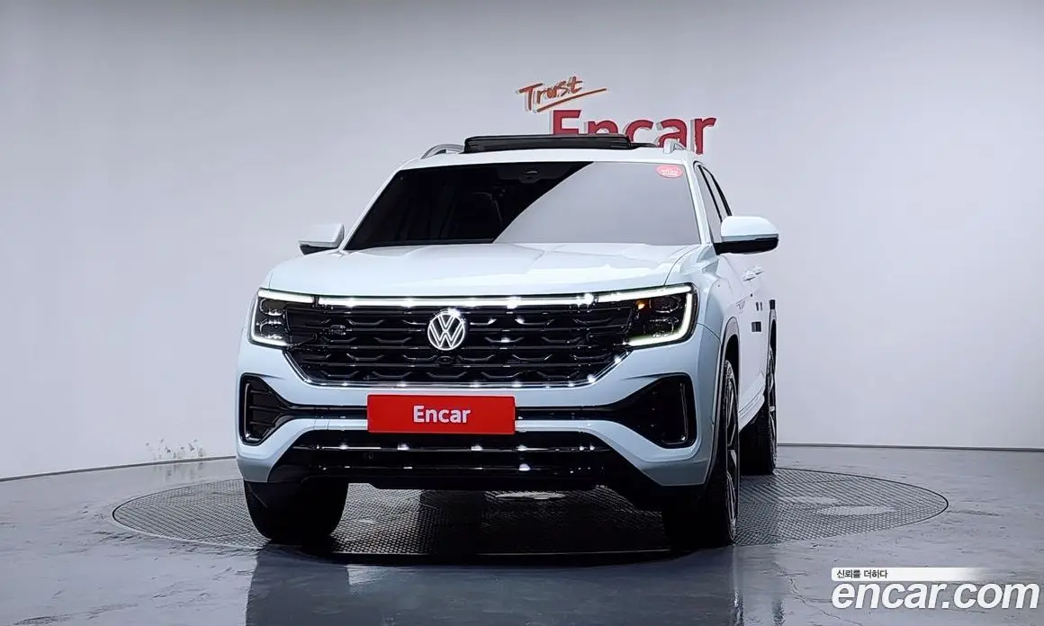 Volkswagen Atlas 2025 2.0 автомат (гидро), фото 3 Volkswagen Atlas 2025 2.0 автомат (гидро), фото 3