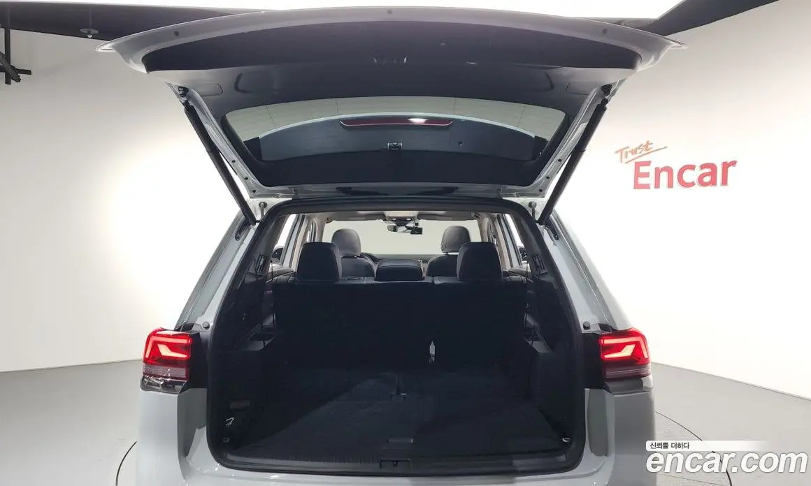 Volkswagen Atlas 2025 2.0 автомат (гидро), фото 29 Volkswagen Atlas 2025 2.0 автомат (гидро), фото 29