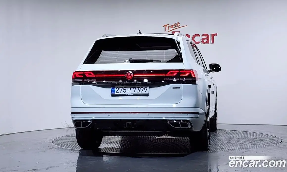 Volkswagen Atlas 2025 2.0 автомат (гидро), фото 4 Volkswagen Atlas 2025 2.0 автомат (гидро), фото 4