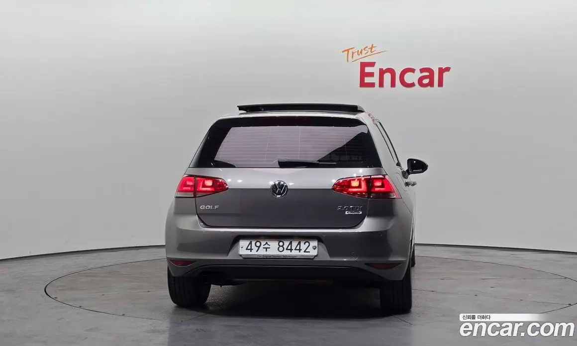 Volkswagen Golf 2014 2.0 автомат (гидро), фото 4 Volkswagen Golf 2014 2.0 автомат (гидро), фото 4