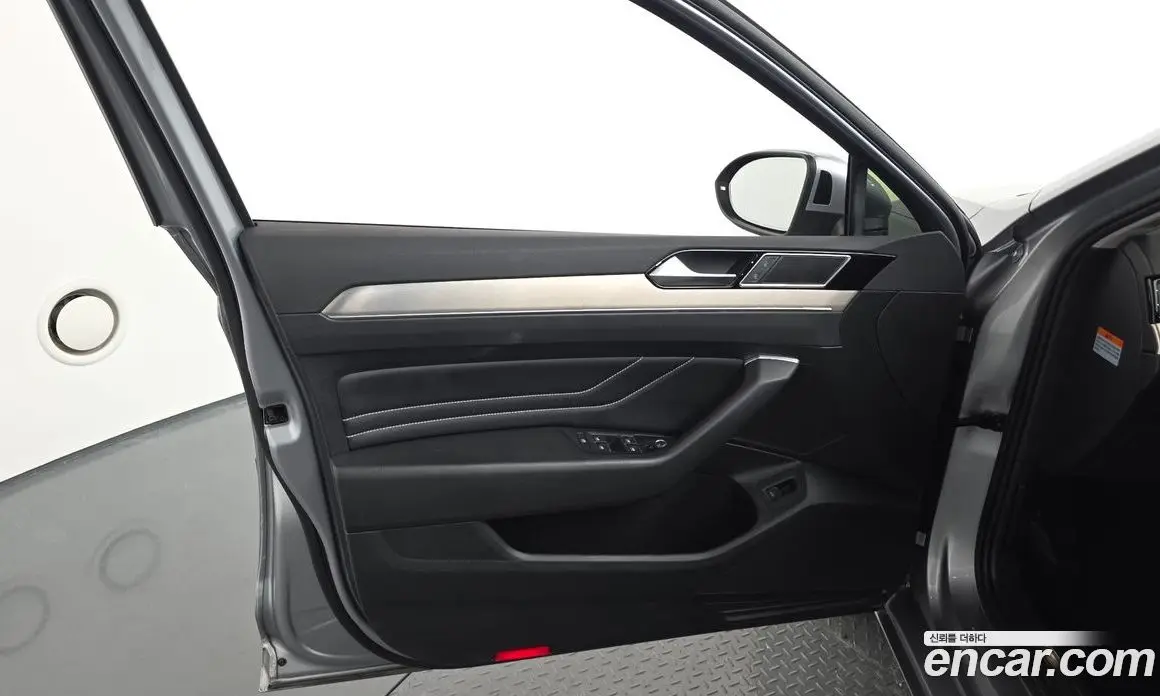 Volkswagen Passat 2021 2.0 автомат (гидро), фото 14 Volkswagen Passat 2021 2.0 автомат (гидро), фото 14