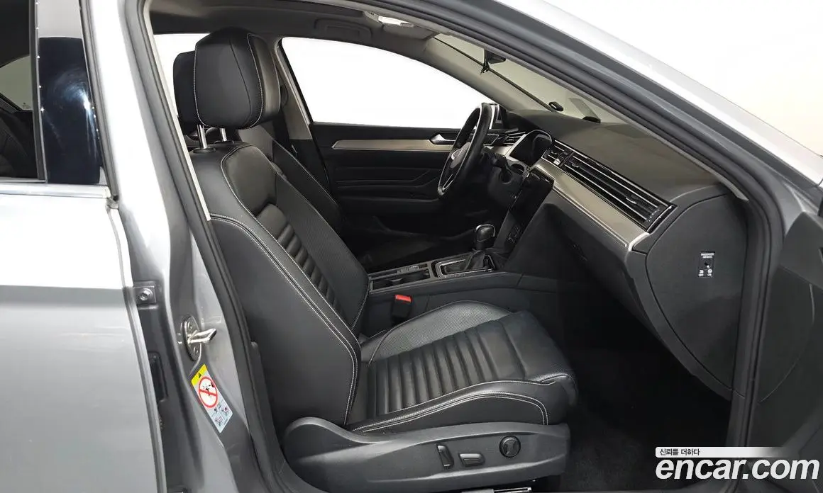 Volkswagen Passat 2021 2.0 автомат (гидро), фото 16 Volkswagen Passat 2021 2.0 автомат (гидро), фото 16