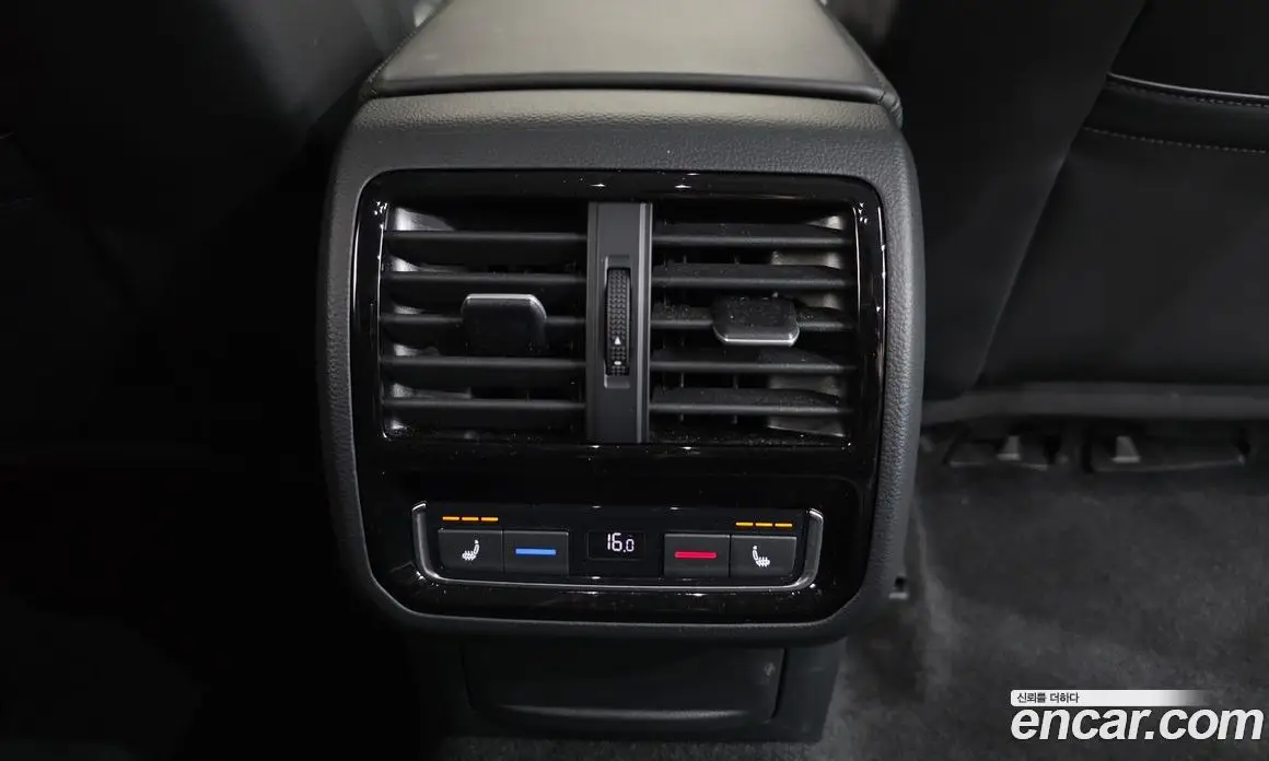 Volkswagen Passat 2021 2.0 автомат (гидро), фото 31 Volkswagen Passat 2021 2.0 автомат (гидро), фото 31