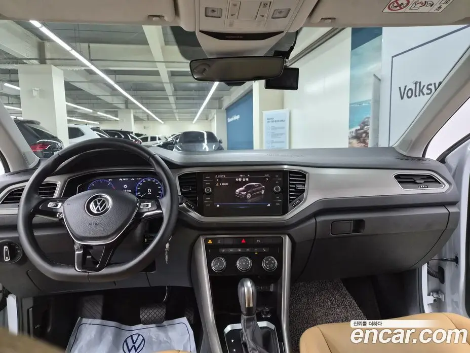 Volkswagen T-Roc 2021 2.0 автомат (гидро), фото 7 Volkswagen T-Roc 2021 2.0 автомат (гидро), фото 7