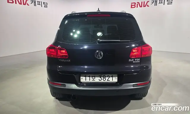 Volkswagen Tiguan 2015 2.0 автомат (гидро), миниатюра 4 Volkswagen Tiguan 2015 2.0 автомат (гидро), миниатюра 4