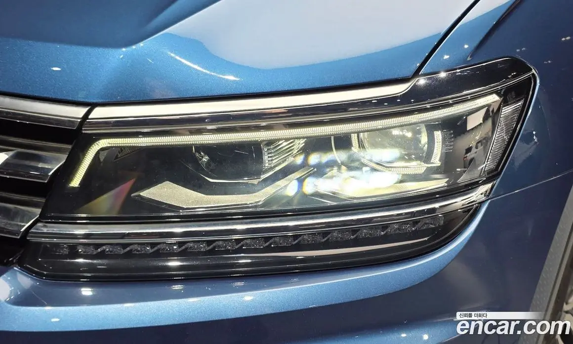 Volkswagen Tiguan 2020 2.0 автомат (гидро), фото 8 Volkswagen Tiguan 2020 2.0 автомат (гидро), фото 8