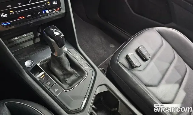 Volkswagen Tiguan 2022 2.0 автомат (гидро), миниатюра 9 Volkswagen Tiguan 2022 2.0 автомат (гидро), миниатюра 9