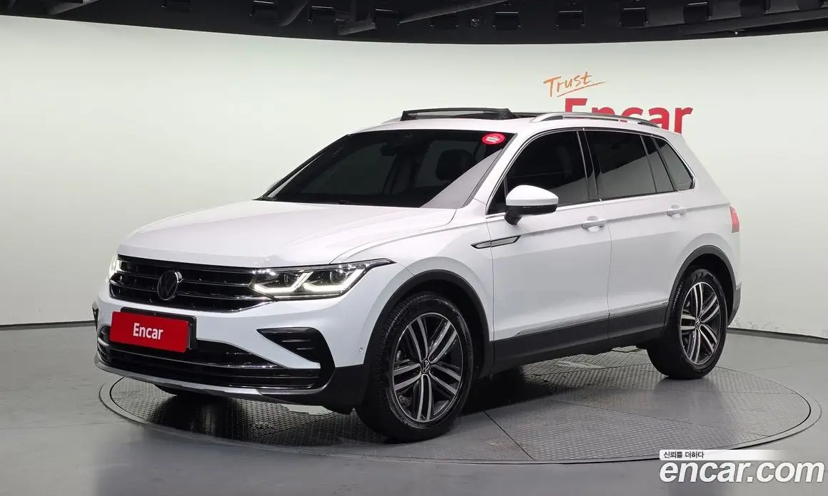 Volkswagen Tiguan 2023 2.0 автомат (гидро), фото 1 Volkswagen Tiguan 2023 2.0 автомат (гидро), фото 1