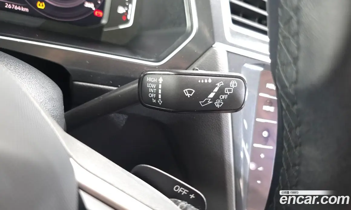 Volkswagen Tiguan 2023 2.0 автомат (гидро), фото 30 Volkswagen Tiguan 2023 2.0 автомат (гидро), фото 30