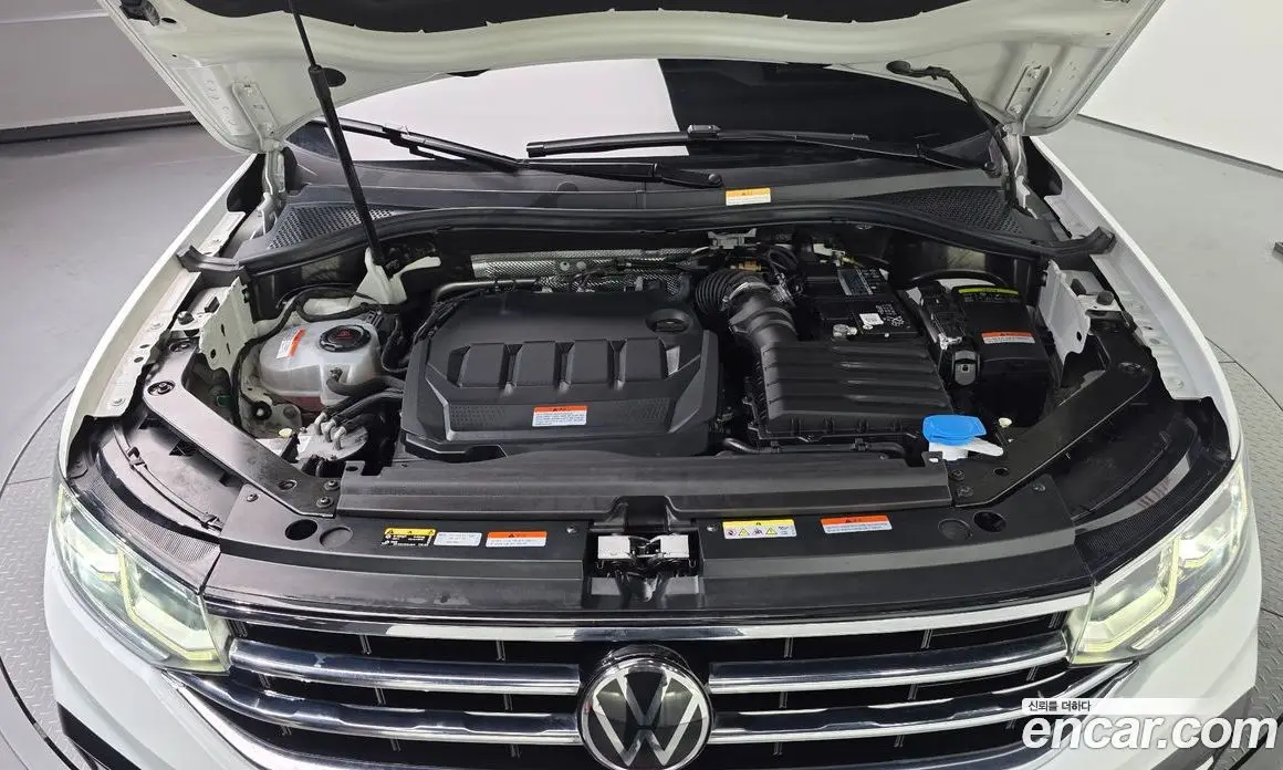 Volkswagen Tiguan 2023 2.0 автомат (гидро), фото 6 Volkswagen Tiguan 2023 2.0 автомат (гидро), фото 6