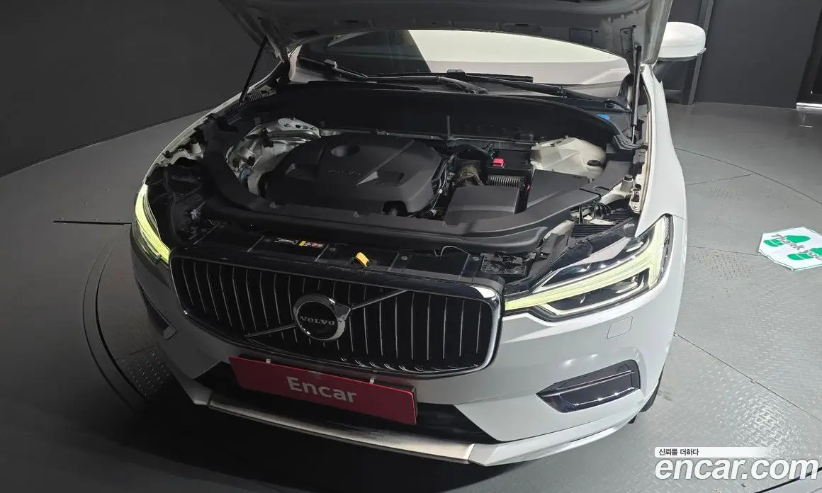 Volvo XC60 2019 2.0 автомат (гидро), фото 6 Volvo XC60 2019 2.0 автомат (гидро), фото 6