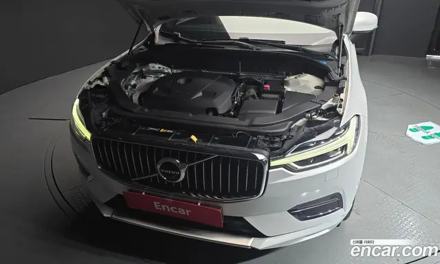 Volvo XC60 2019 2.0 автомат (гидро), миниатюра 6 Volvo XC60 2019 2.0 автомат (гидро), миниатюра 6