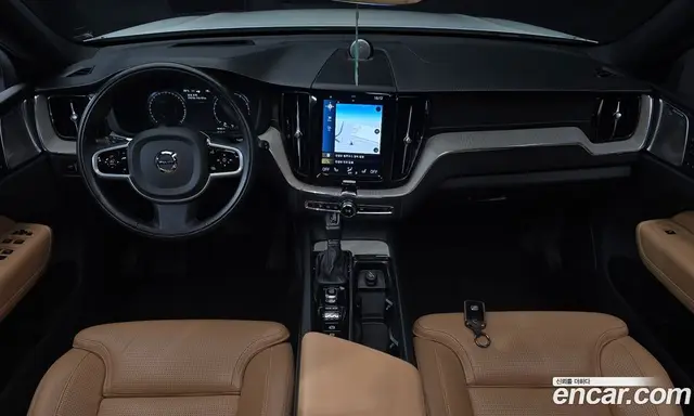 Volvo XC60 2019 2.0 автомат (гидро), миниатюра 10 Volvo XC60 2019 2.0 автомат (гидро), миниатюра 10