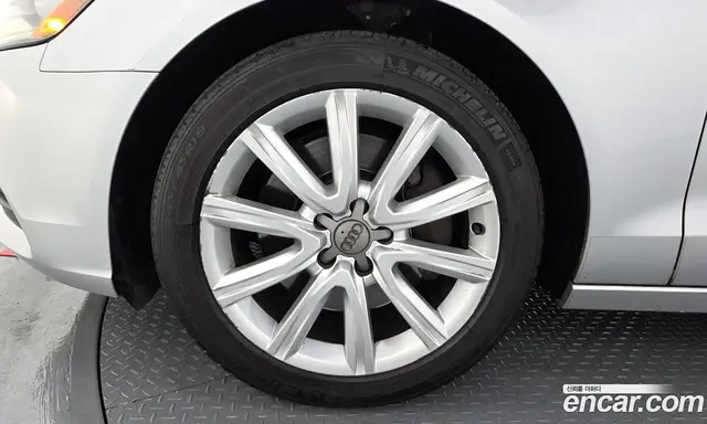 Audi A6 2014 2.0 автомат (гидро), миниатюра 5 Audi A6 2014 2.0 автомат (гидро), миниатюра 5