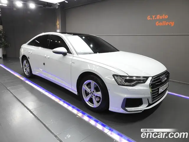 Audi A6 2021 2.0 автомат (гидро), миниатюра 1