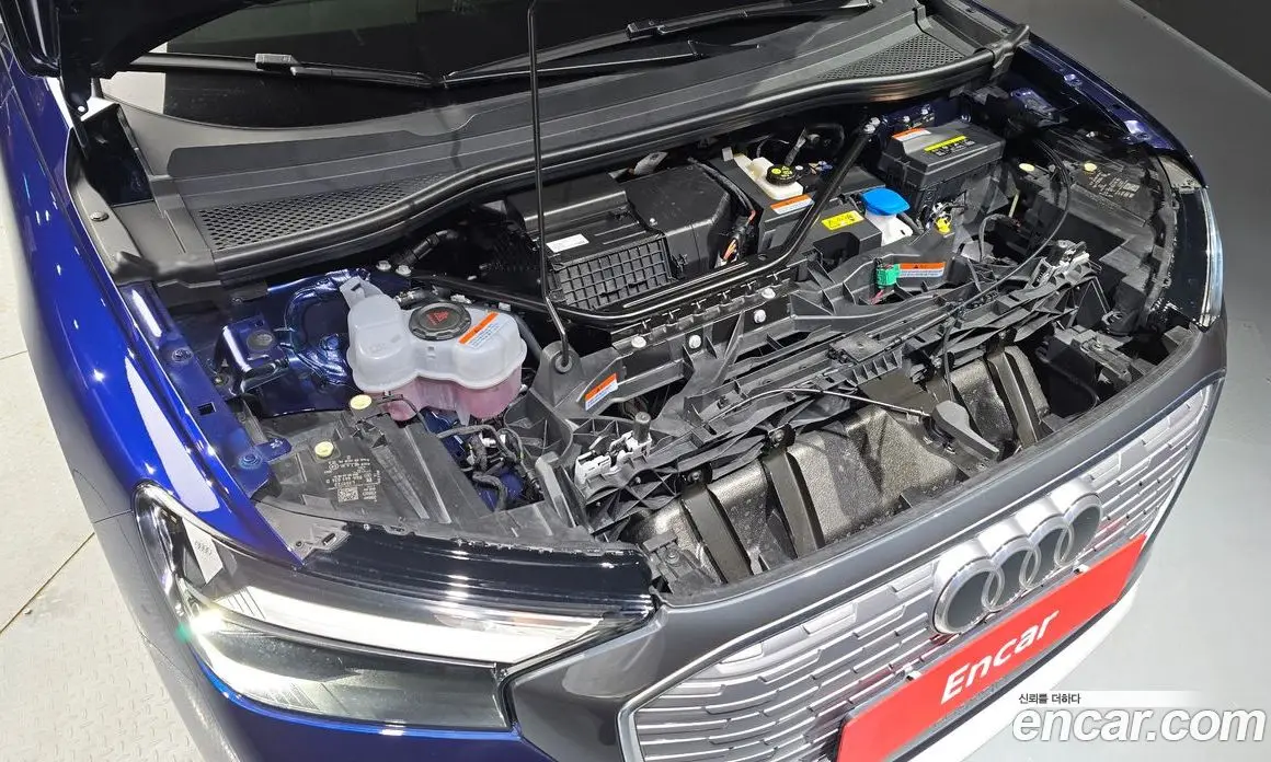 Audi Q4 e-tron 2025 0.2 автомат (гидро), фото 6
