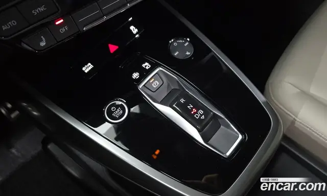 Audi Q4 e-tron 2025 0.2 автомат (гидро), миниатюра 9