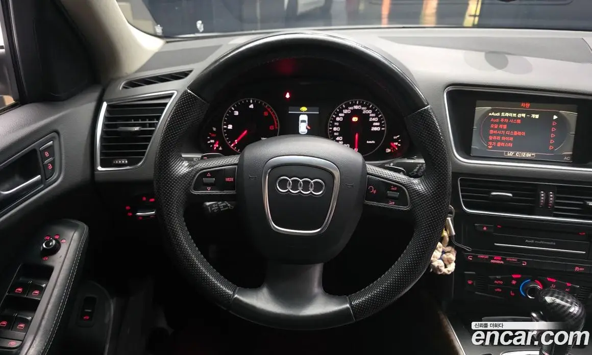 Audi Q5 2010 2.0 автомат (гидро), фото 13 Audi Q5 2010 2.0 автомат (гидро), фото 13