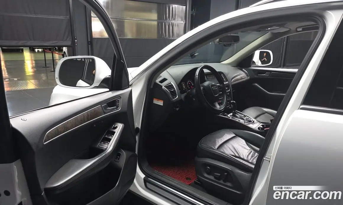 Audi Q5 2010 2.0 автомат (гидро), фото 10 Audi Q5 2010 2.0 автомат (гидро), фото 10