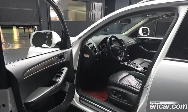 Audi Q5 2010 2.0 автомат (гидро), миниатюра 10 Audi Q5 2010 2.0 автомат (гидро), миниатюра 10