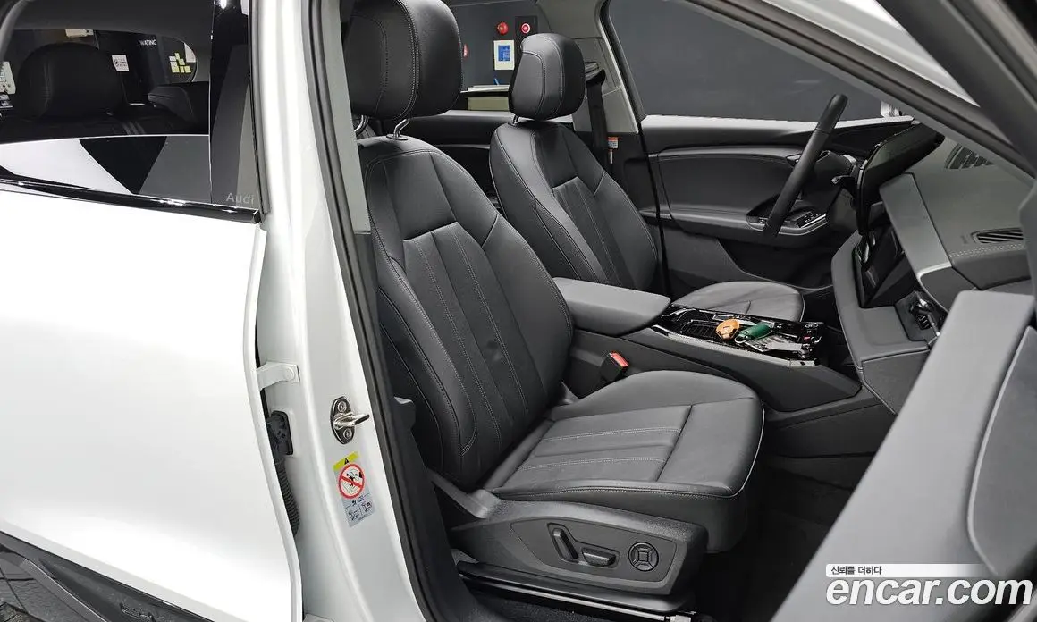 Audi Q6 e-tron 2025 0.2 автомат (гидро), фото 15 Audi Q6 e-tron 2025 0.2 автомат (гидро), фото 15