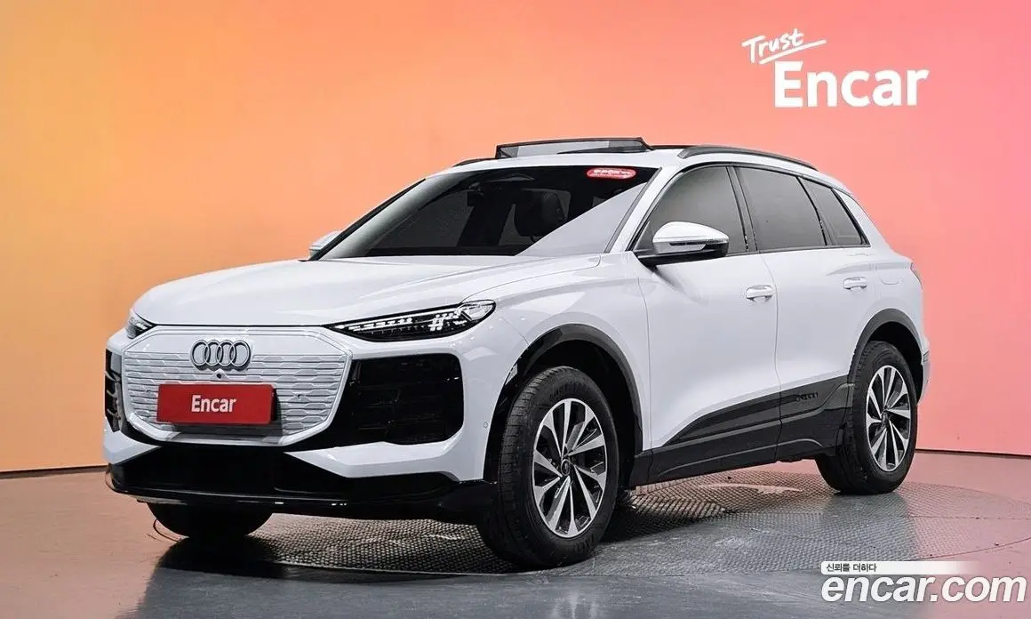 Audi Q6 e-tron 2025 0.2 автомат (гидро), фото 33 Audi Q6 e-tron 2025 0.2 автомат (гидро), фото 33