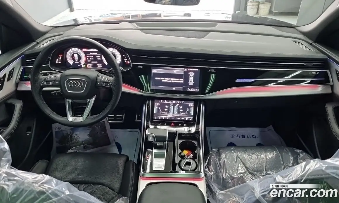 Audi Q8 2023 3.0 автомат (гидро), фото 5 Audi Q8 2023 3.0 автомат (гидро), фото 5