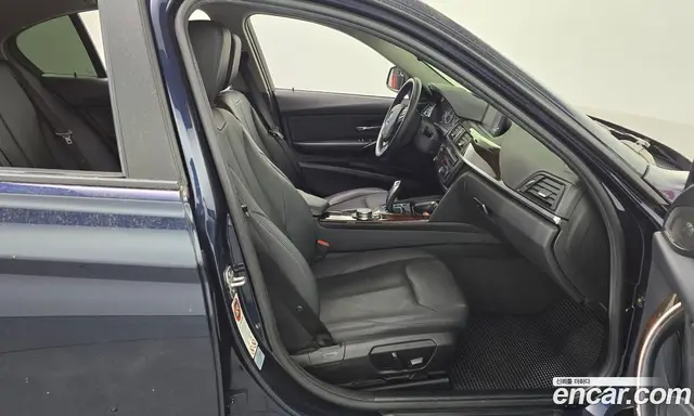 BMW 3 серия 2015 2.0 автомат (гидро), миниатюра 11 BMW 3 серия 2015 2.0 автомат (гидро), миниатюра 11