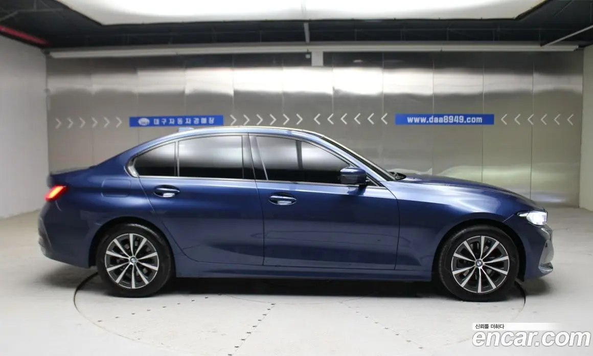 BMW 3 серия 2023 2.0 автомат (гидро), фото 19 BMW 3 серия 2023 2.0 автомат (гидро), фото 19