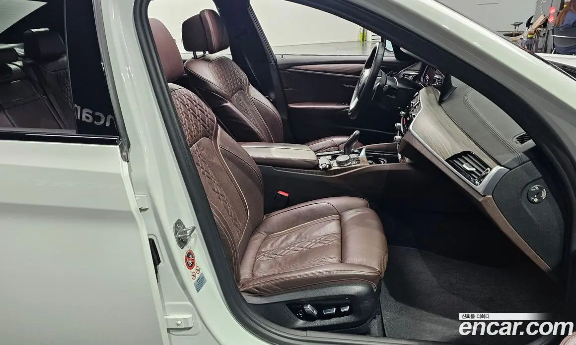 BMW 5 серия 2017 2.0 автомат (гидро), фото 16 BMW 5 серия 2017 2.0 автомат (гидро), фото 16