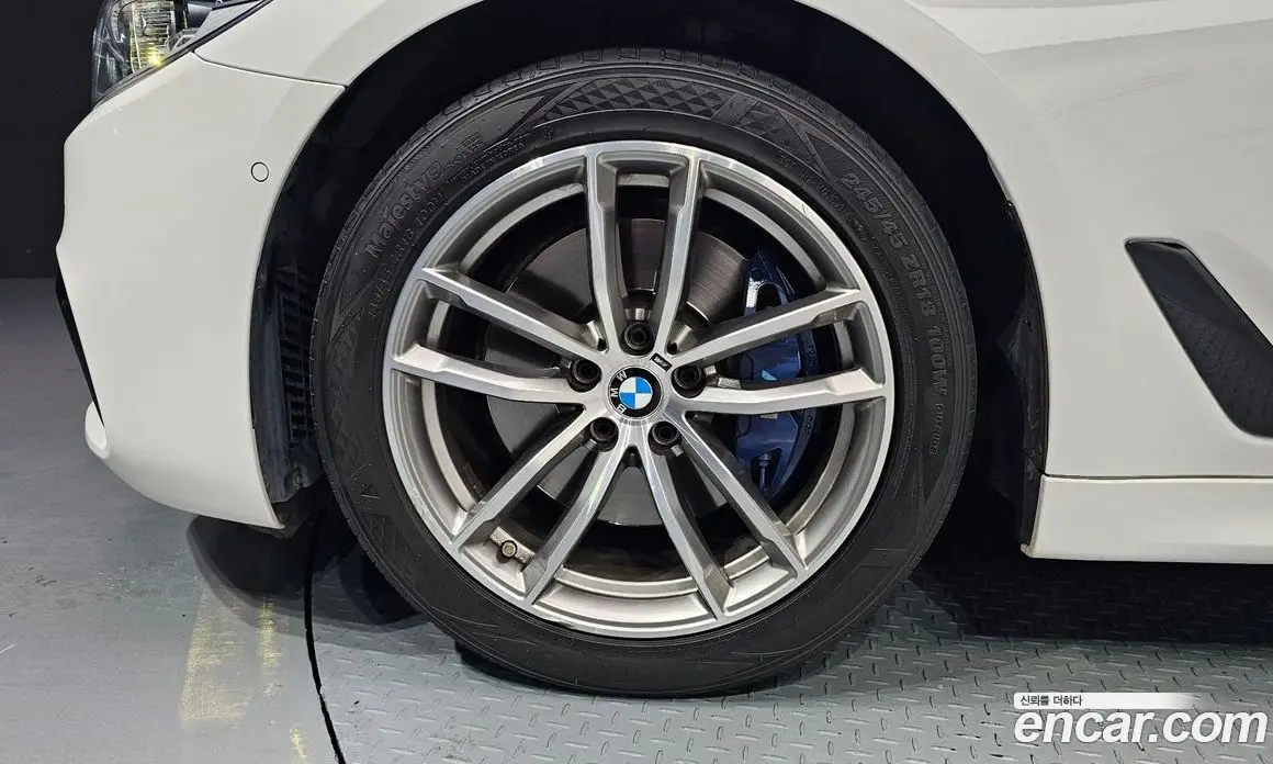BMW 5 серия 2017 2.0 автомат (гидро), фото 5 BMW 5 серия 2017 2.0 автомат (гидро), фото 5