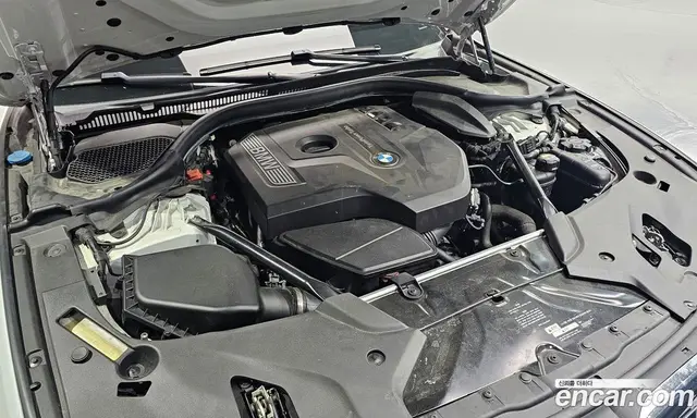 BMW 5 серия 2017 2.0 автомат (гидро), миниатюра 6 BMW 5 серия 2017 2.0 автомат (гидро), миниатюра 6