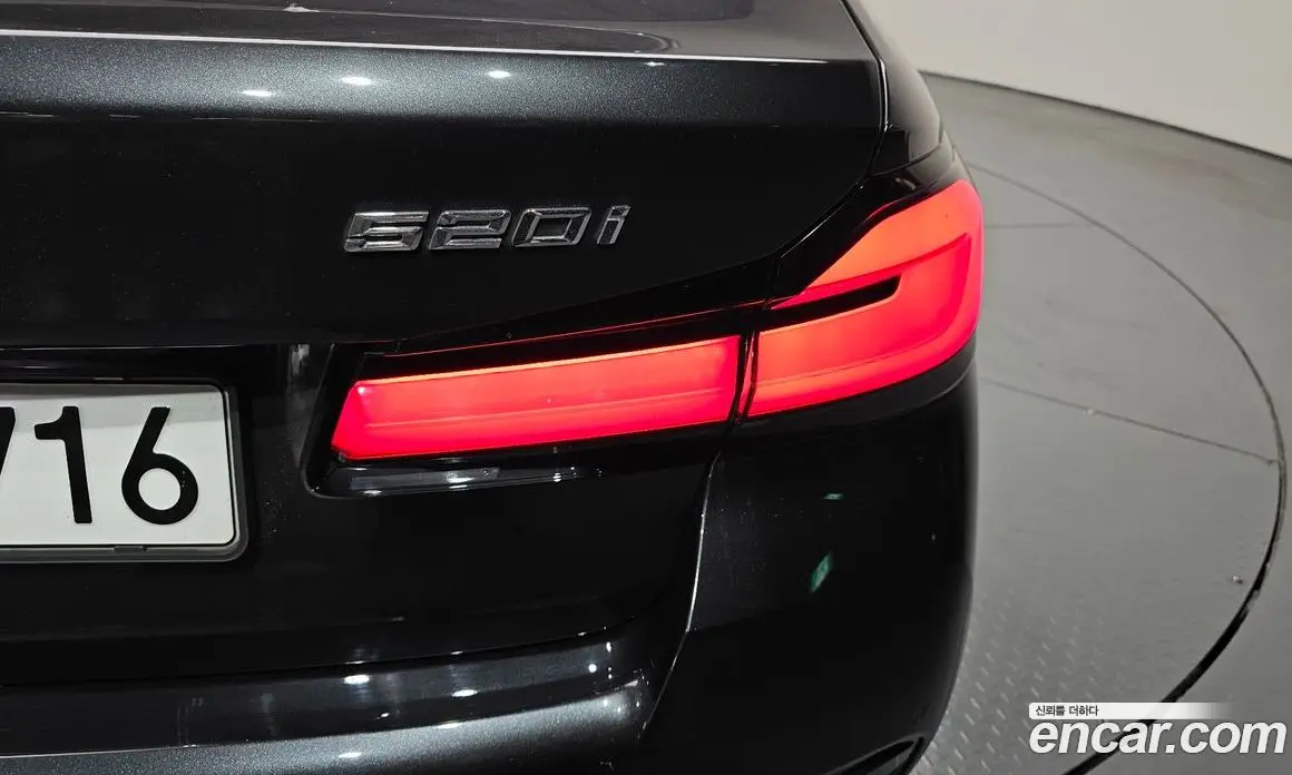 BMW 5 серия 2020 2.0 автомат (гидро), фото 8