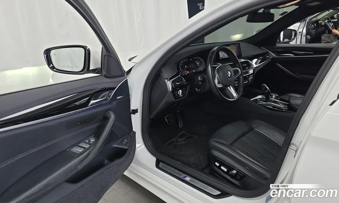 BMW 5 серия 2020 2.0 автомат (гидро), фото 13 BMW 5 серия 2020 2.0 автомат (гидро), фото 13