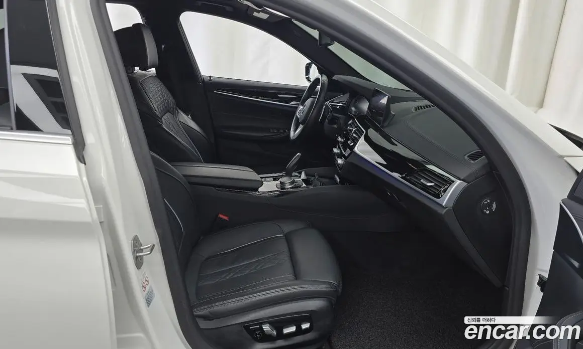 BMW 5 серия 2020 2.0 автомат (гидро), фото 16 BMW 5 серия 2020 2.0 автомат (гидро), фото 16