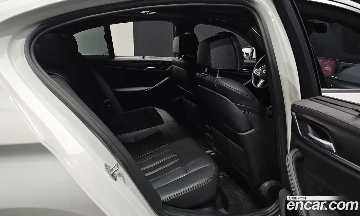 BMW 5 серия 2022 2.0 автомат (гидро), фото 16 BMW 5 серия 2022 2.0 автомат (гидро), фото 16