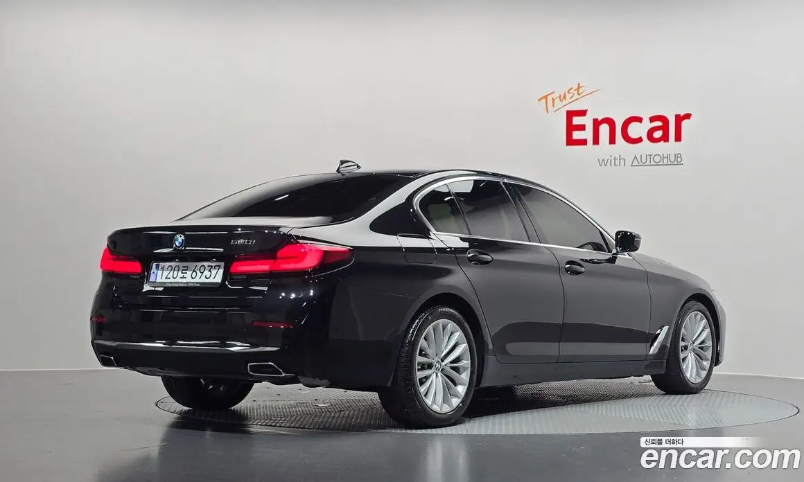 BMW 5 серия 2023 2.0 автомат (гидро), фото 2 BMW 5 серия 2023 2.0 автомат (гидро), фото 2