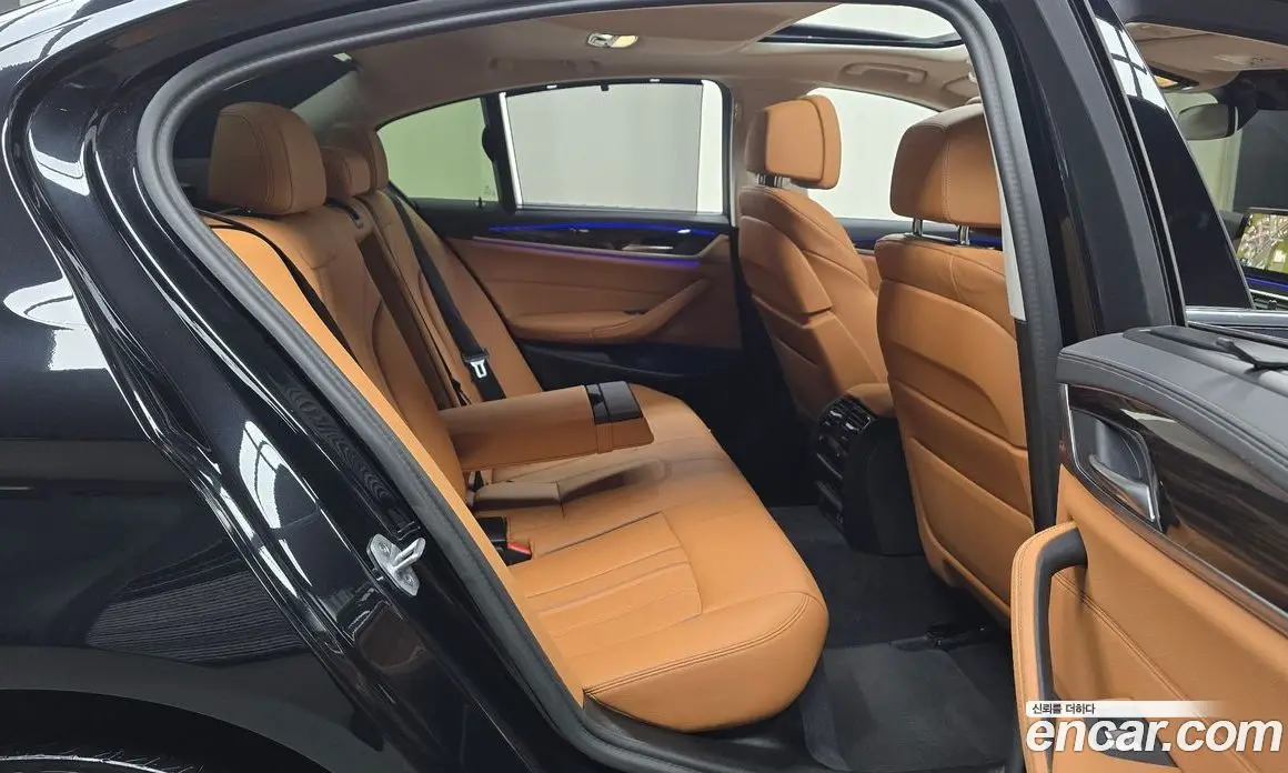 BMW 5 серия 2023 2.0 автомат (гидро), фото 17 BMW 5 серия 2023 2.0 автомат (гидро), фото 17