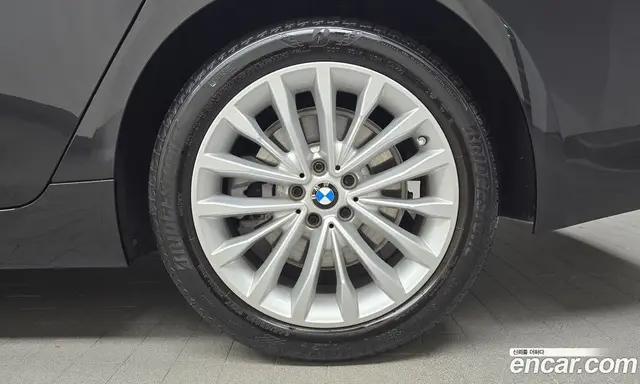 BMW 5 серия 2023 2.0 автомат (гидро), миниатюра 7 BMW 5 серия 2023 2.0 автомат (гидро), миниатюра 7