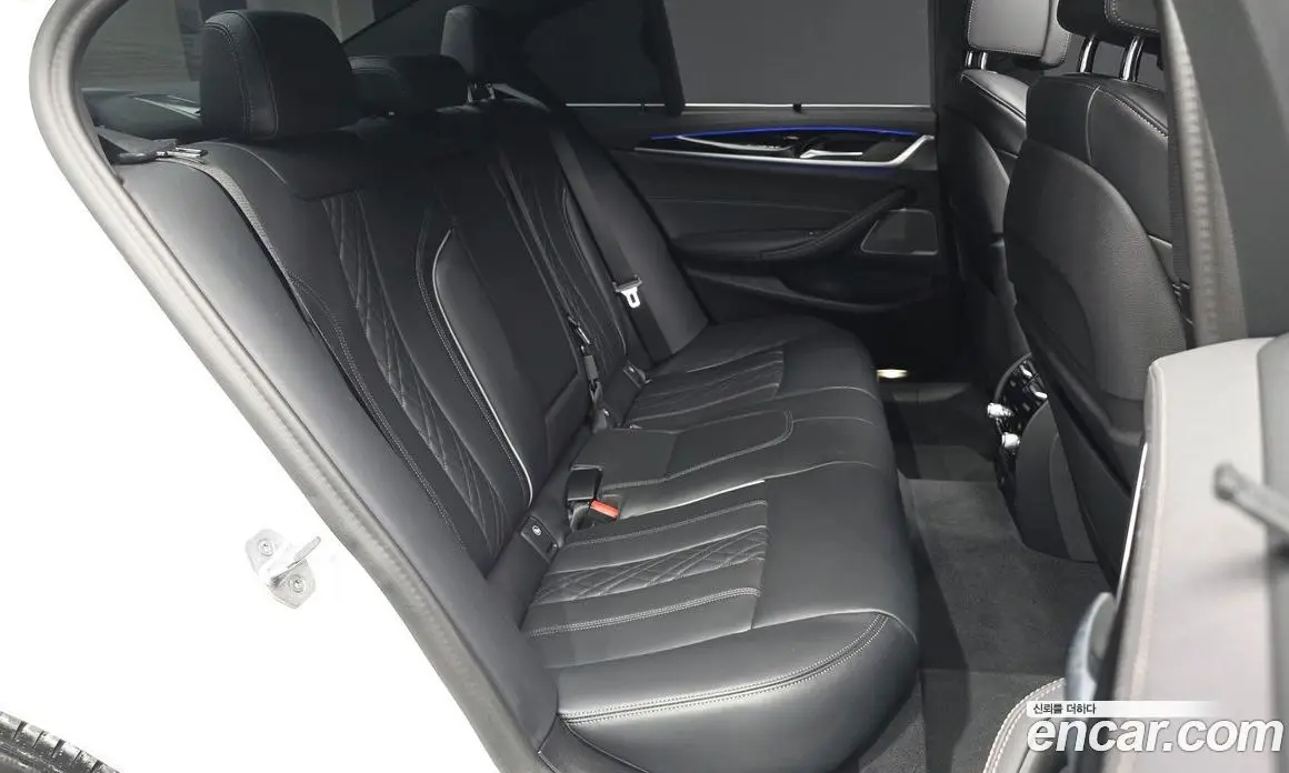 BMW 5 серия 2023 2.0 автомат (гидро), фото 11 BMW 5 серия 2023 2.0 автомат (гидро), фото 11