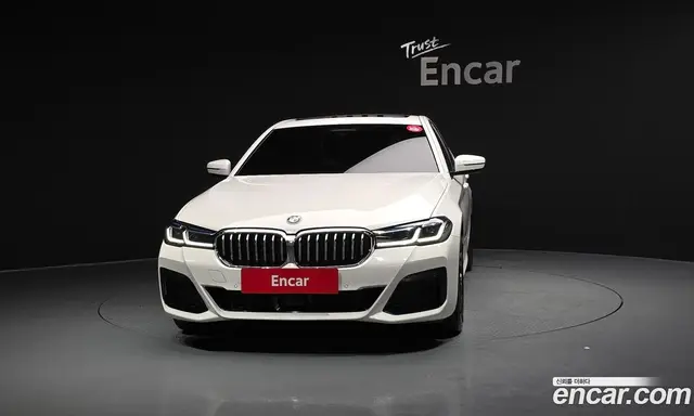 BMW 5 серия 2023 2.0 автомат (гидро), миниатюра 3 BMW 5 серия 2023 2.0 автомат (гидро), миниатюра 3