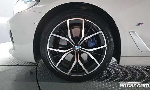 BMW 5 серия 2023 2.0 автомат (гидро), миниатюра 5 BMW 5 серия 2023 2.0 автомат (гидро), миниатюра 5