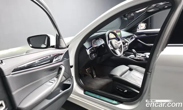 BMW 5 серия 2023 2.0 автомат (гидро), миниатюра 10 BMW 5 серия 2023 2.0 автомат (гидро), миниатюра 10