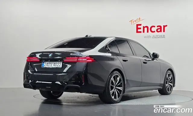 BMW 5 серия 2025 2.0 автомат (гидро), миниатюра 2 BMW 5 серия 2025 2.0 автомат (гидро), миниатюра 2