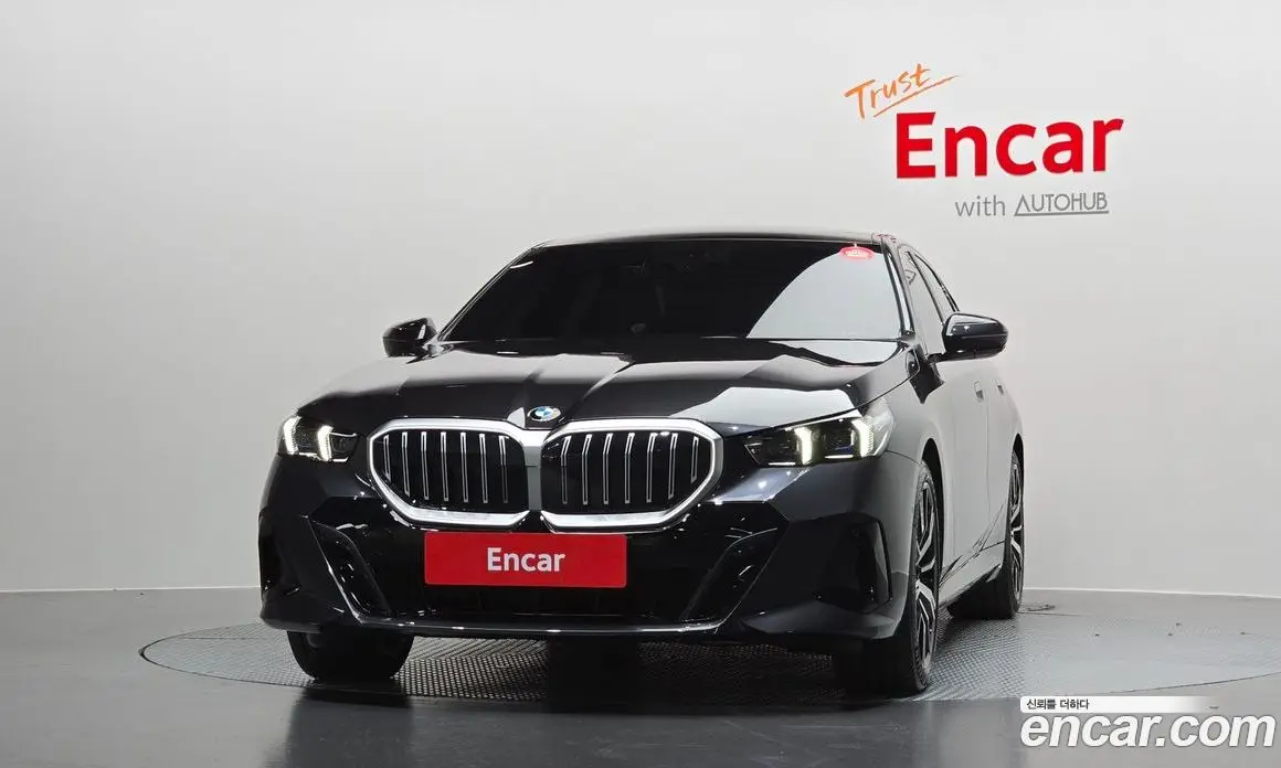 BMW 5 серия 2025 2.0 автомат (гидро), фото 3 BMW 5 серия 2025 2.0 автомат (гидро), фото 3
